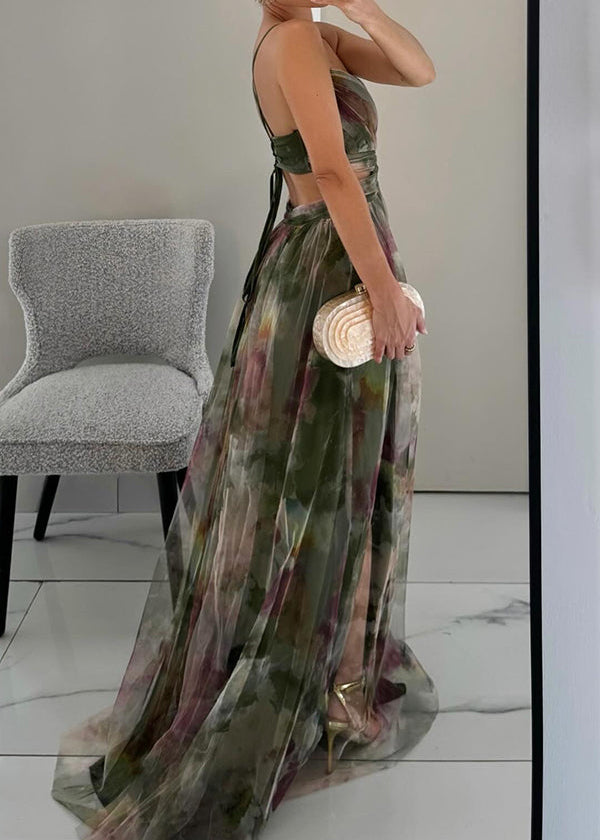 Abito lungo in chiffon a fiori con scollo a portafoglio
