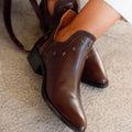 Stivali western con borchie