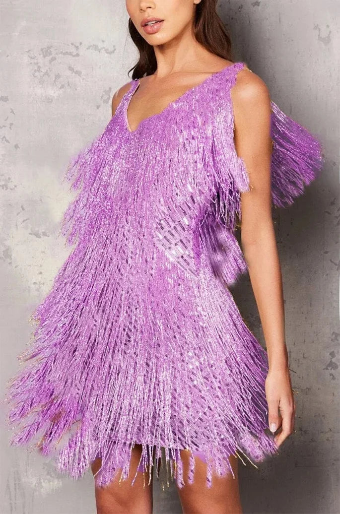 Abito da cocktail midi con gonna a trapezio e vita sagomata