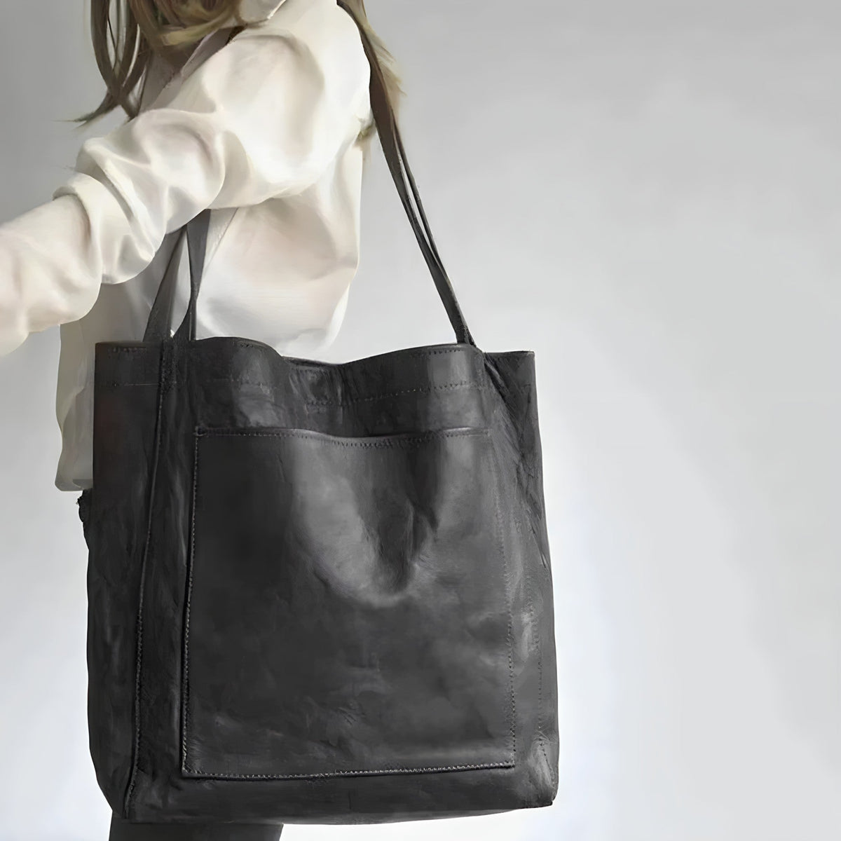 Borsa a mano con zip e ampio scomparto interno