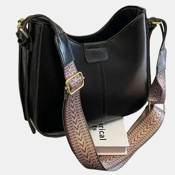 Borsa a spalla dalla linea sottile con ampio interno