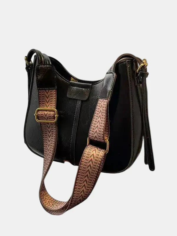 Borsa a spalla dalla linea sottile con ampio interno