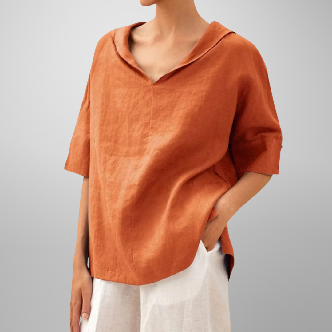 Blusa ampia dalla linea minimal