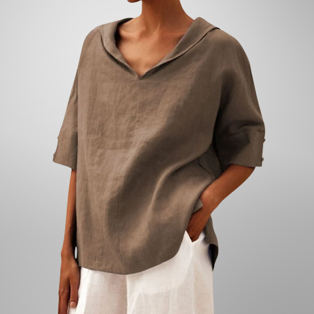 Blusa ampia dalla linea minimal