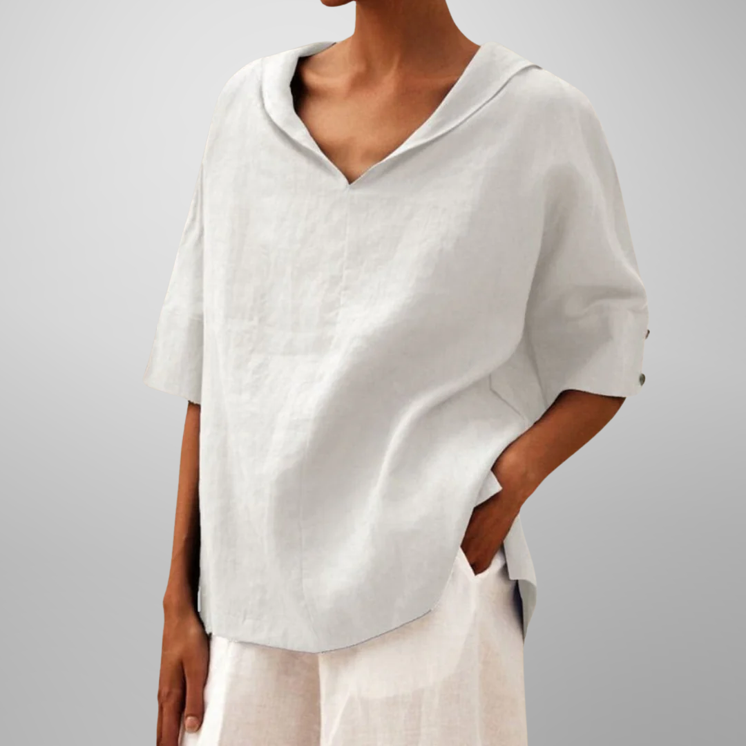 Blusa ampia dalla linea minimal