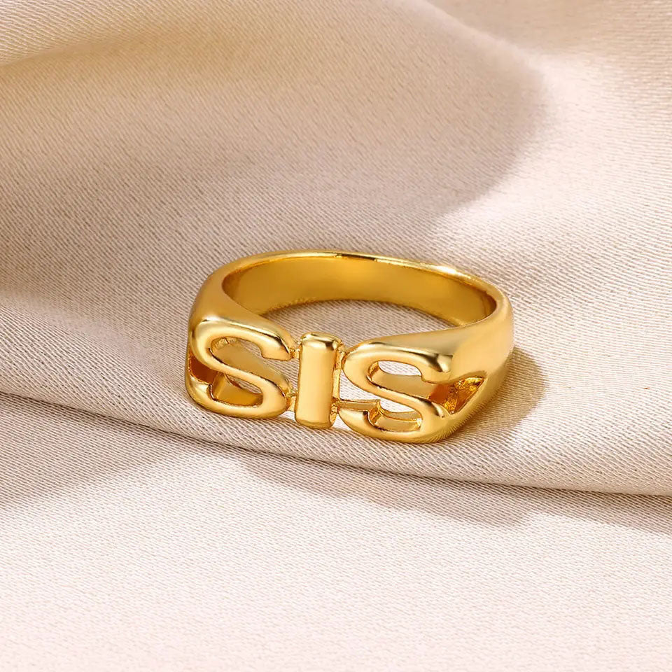 Anello con scritta SIS