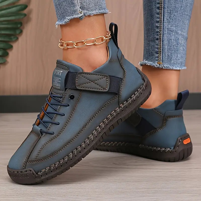 Sneakers con punta ampia e suola ammortizzata