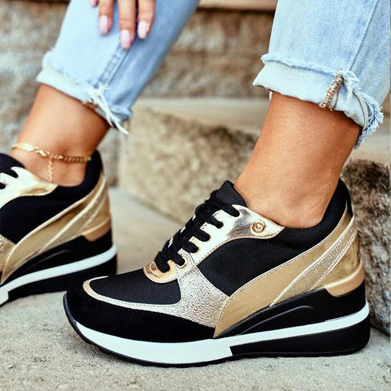 Sneakers in stile atletico con suola imbottita