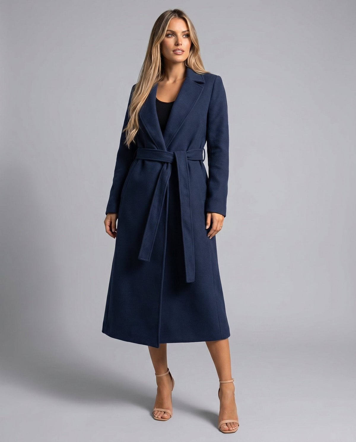 Trench in misto lana con revers e cintura